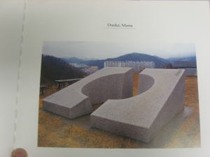 Global puzzle, Corean Piece, escultura en granito, 2001
